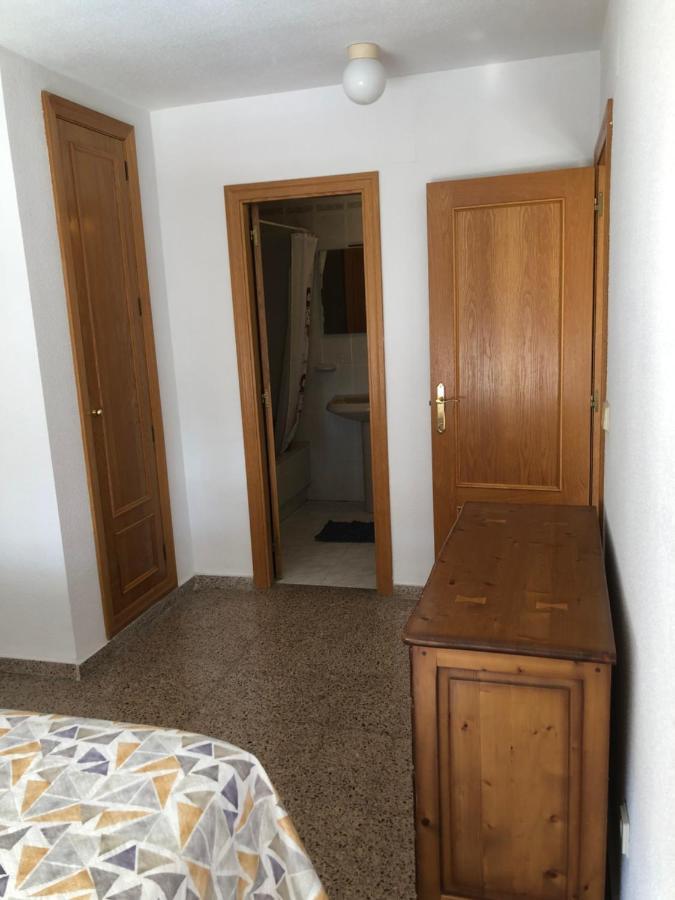 Precioso Apartamento En Urbanizacion Junto Al Mar. Alicante Esterno foto